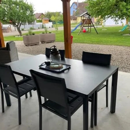 Hébergement de vacances Cosy L'ecrin Du Ried Proche Europa-park Artolsheim